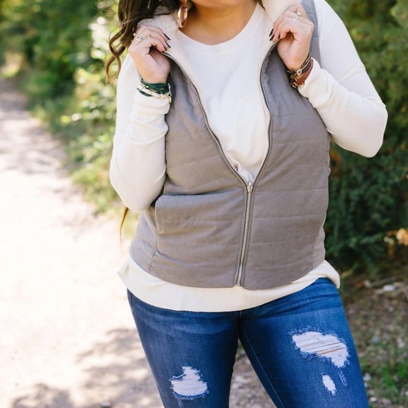 Entro Reversible Shearling Puffer Vest Mocha Gray Size Large EUC - Picture 9 of 12